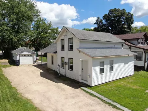 209 Ramsland St, Westby, WI 54667