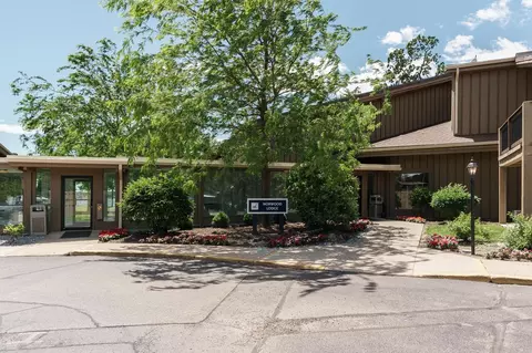 2400 E Geneva St #1912, Delavan, WI 53115