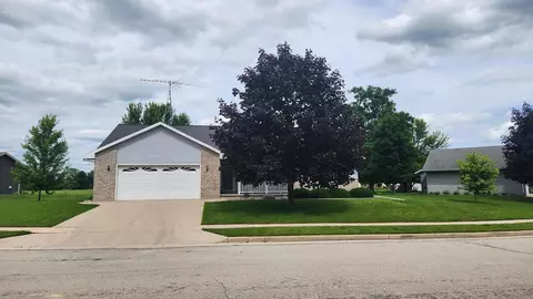 868 North St, Brownsville, WI 53006