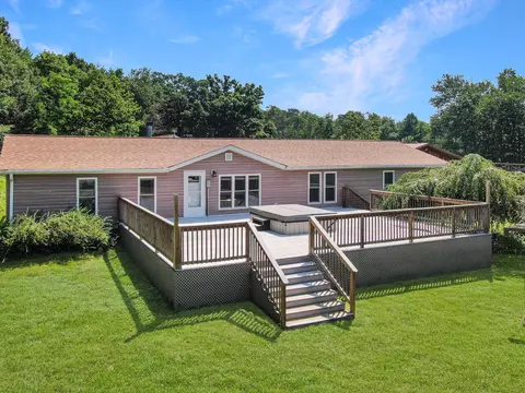 e8928 County Road P, Westby, WI 54667
