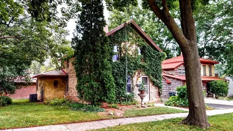222 N Park Ave, Jefferson, WI 53549