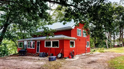n3729 Riverside Lane, Jefferson, WI 53549
