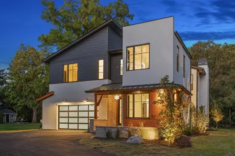 999 S Lake Shore Dr, Lake Geneva, WI 53147