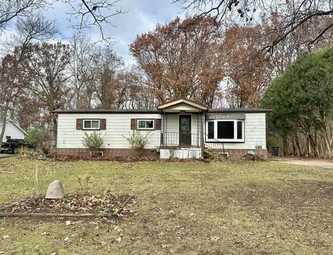 w6850 Sheridan Road, Elkhorn, WI 53121