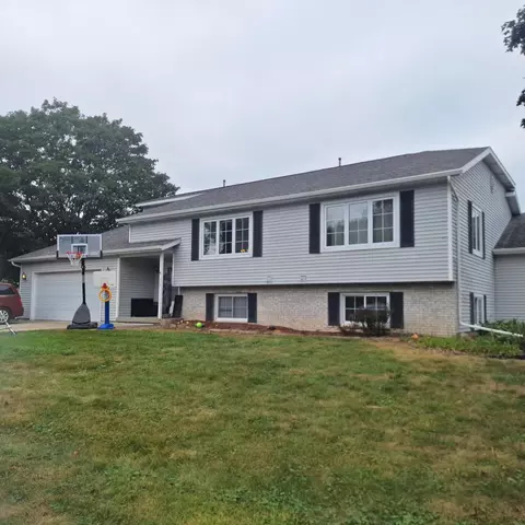 510 Bayfield Ct #719, Jefferson, WI 53549