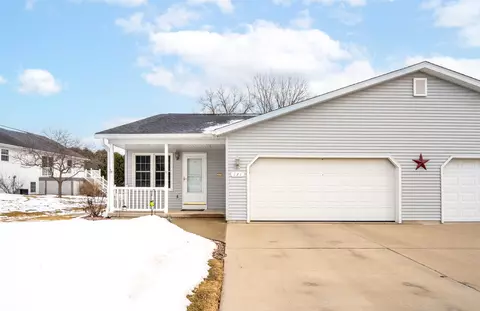 131 Steeplechase Ln, Beaver Dam, WI 53916