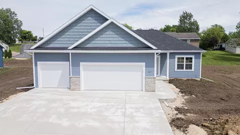 407 Valley Dr, Theresa, WI 53091