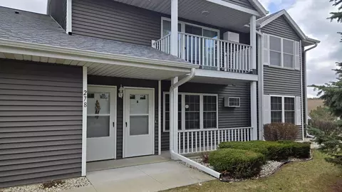 278 S Mountin Dr #B, Mayville, WI 53050