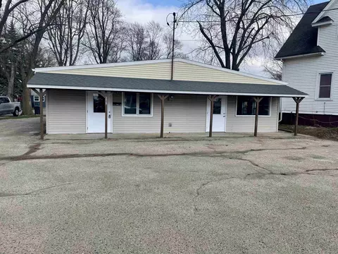 258 Ripon Rd, Berlin, WI 54923 photo 1