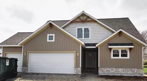 125 Scott St, Cambridge, WI 53523