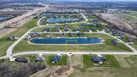 1100 Ducharme Pkwy, Fond Du Lac, WI 54935