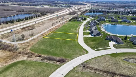 1234 Spring Lake Dr, Fond Du Lac, WI 54935