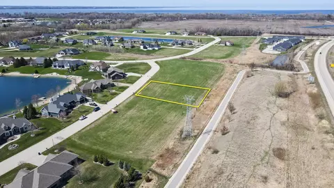 1222 Spring Lake Dr, Fond Du Lac, WI 54935