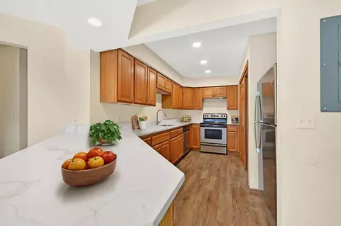 205 Williams St #7, Williams Bay, WI 53191