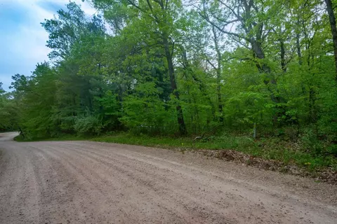 w13541 Black Oak Court, Coloma, WI 54930