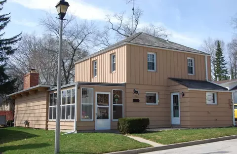 6705 Conifer, Greendale, WI 53129 photo 1