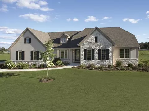 802 Sutton, Eagle, WI 53119 photo 1