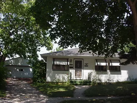 8418 15th, Kenosha, WI 53143 photo 1