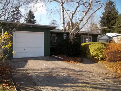 7309 Edgemont, Greendale, WI 53129 photo 1
