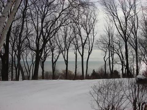 1820 E Fox, Fox Point, WI 53217 photo 1