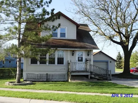 106 E Riverview, Jefferson, WI 53549 photo 1