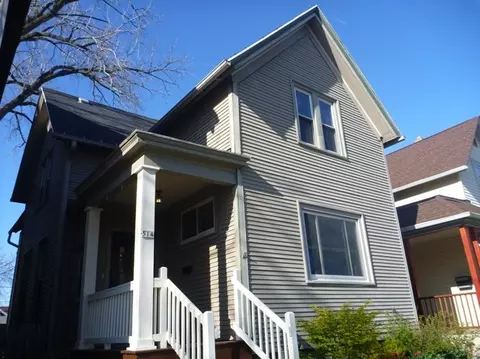 514 E Linus, Milwaukee, WI 53207 photo 1