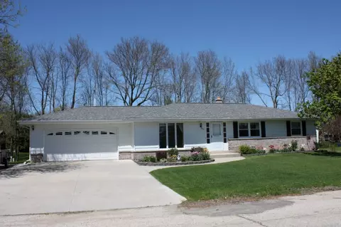 256 Third, Addison, WI 53002 photo 1