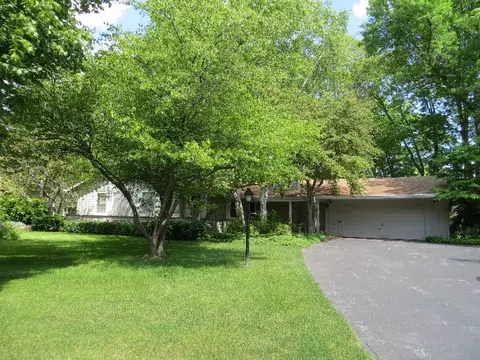 7720 N Fairchild, Fox Point, WI 53217 photo 1