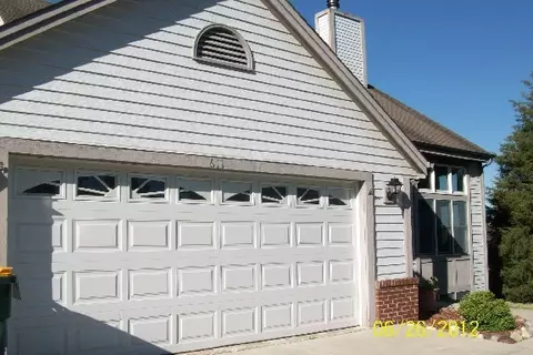 611 Highview, Slinger, WI 53086 photo 1