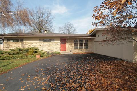 580 E Fox Dl, Fox Point, WI 53217 photo 1