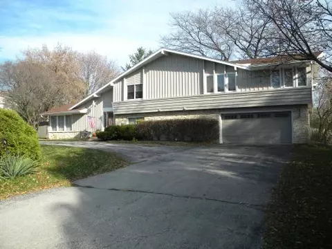 700 Forest Grv, Brookfield, WI 53005 photo 1