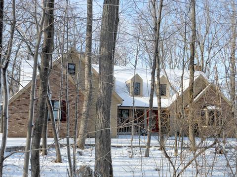 2575 Mayfair Dr, Brookfield, WI 53005 photo 1