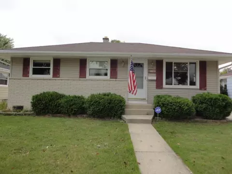 3356 S 99th, Milwaukee, WI 53227 photo 1