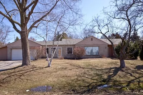 8812 N Mohawk, Bayside, WI 53217 photo 1
