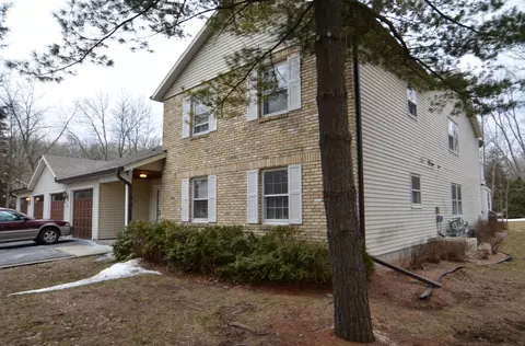 323 Riverview #4, Delafield, WI 53018 photo 1