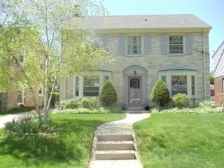 2829 N 68th, Milwaukee, WI 53210 photo 1