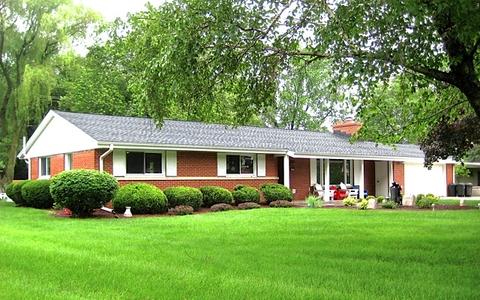 101 E Bradley #RD, Fox Point, WI 53217 photo 1