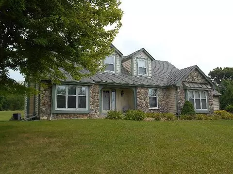 n5w33722 Lapham, Delafield, WI 53018 photo 1