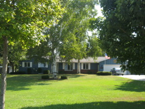 3817 E Hillcrest, Two Rivers, WI 54241 photo 1