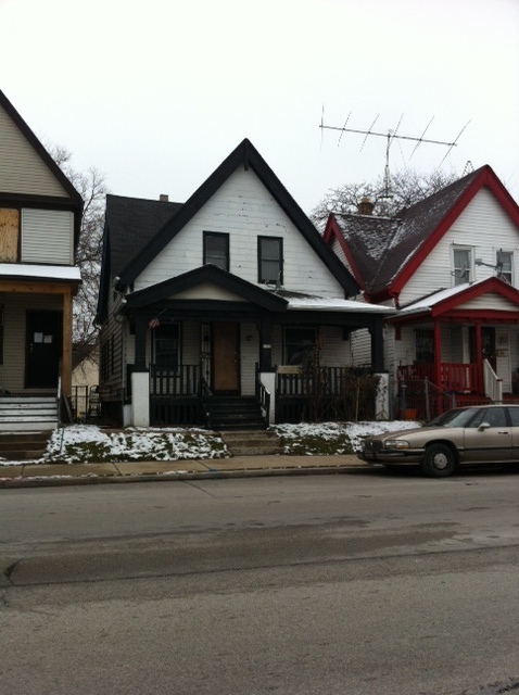 3009 N 27th St, Milwaukee, WI 53210 photo 1
