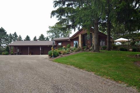 3205 Lakeview Rd, Colgate, WI 53017 photo 1