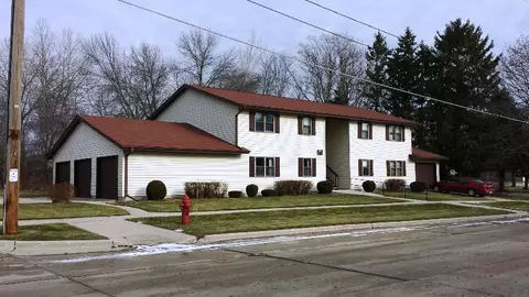900 E Cedar, Manitowoc, WI 54220 photo 1