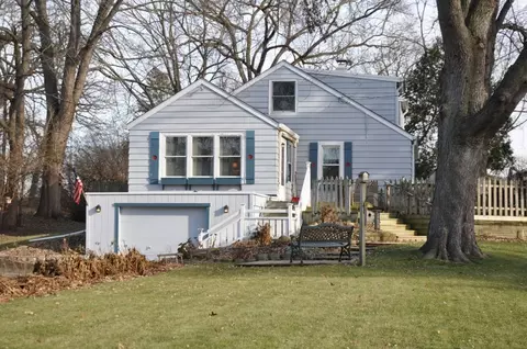 422 Spring, Mukwonago, WI 53149 photo 1