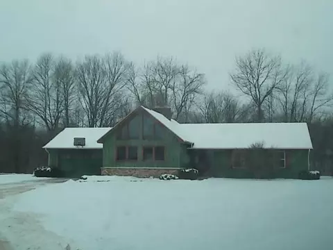 7450 Brookhaven, Wayne, WI 53090 photo 1