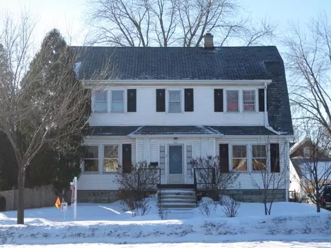309 E Howard, Milwaukee, WI 53207 photo 1