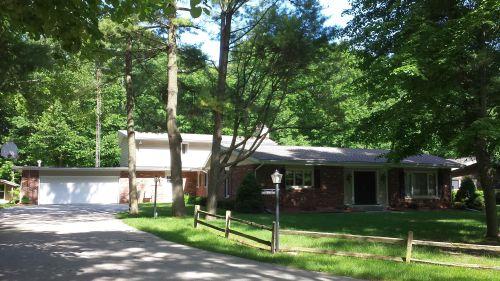 3303 Chasm Ln, Manitowoc, WI 54220 photo 1
