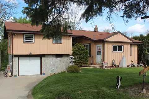 401 Hillside, Colgate, WI 53017 photo 1