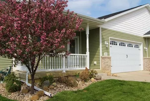 3717 Emerald, Onalaska, WI 54650 photo 1