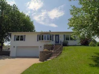 524 Willow, Onalaska, WI 54650 photo 1
