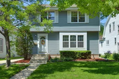 524 E Lancaster, Whitefish Bay, WI 53217 photo 1